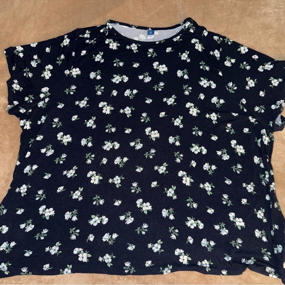 Old Navy Blue Floral Short Sleeve Top